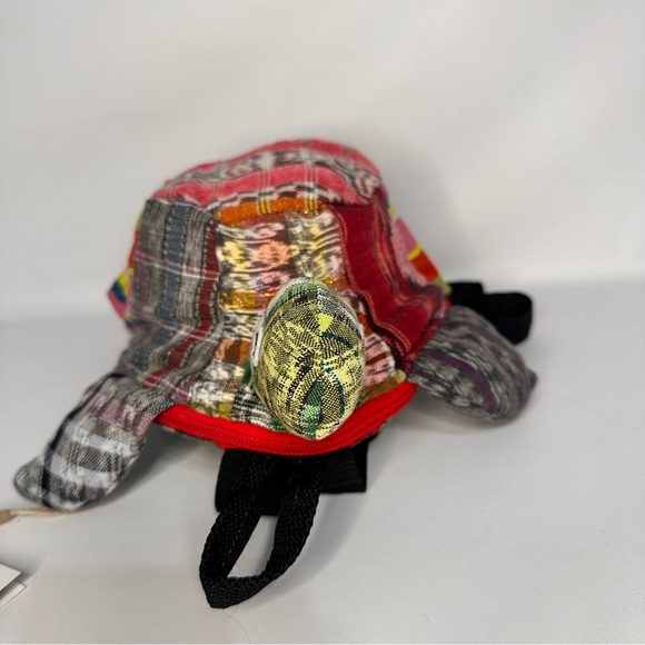 Turtle Backpack - Handmade in Guatemala - Picture 4 of 7